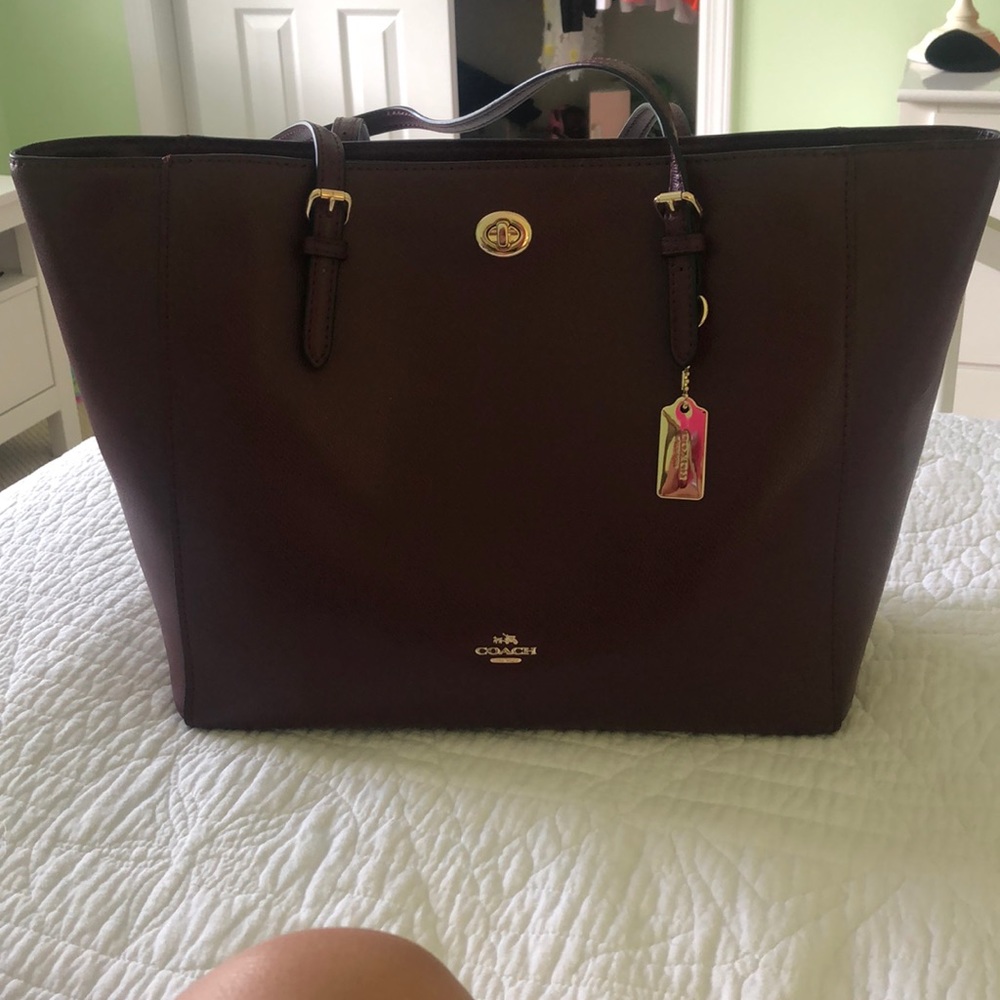 Maroon coach bag